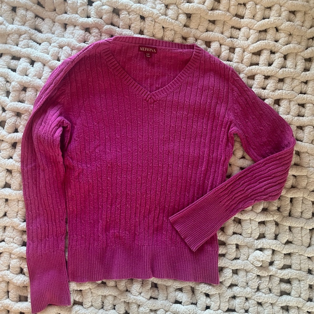 Merona Women's V-Neck Sweater in Fuchsia